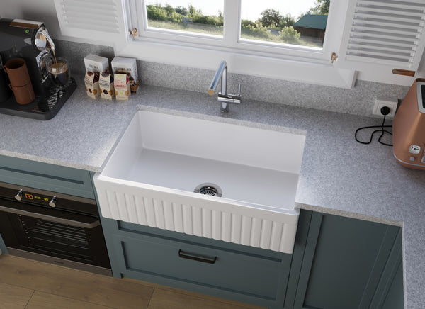 MALDA - 33 inch Single Bowl striped Farmhouse Undermount Kitchen Sink