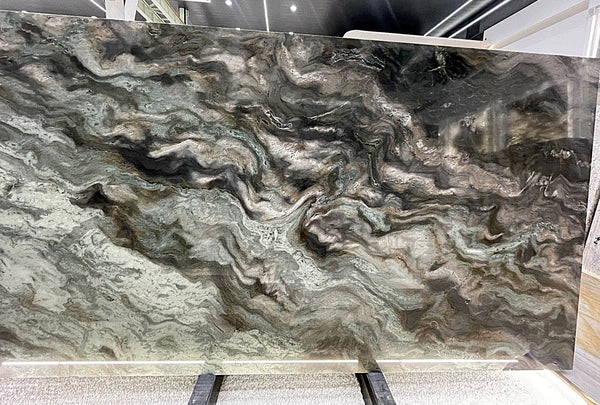 STALLION QUARTZITE MILKYWAY