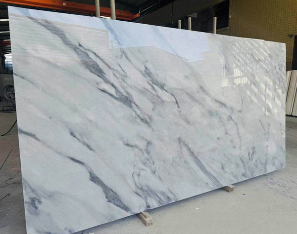 STALLION QUARTZITE WINTERLAKE