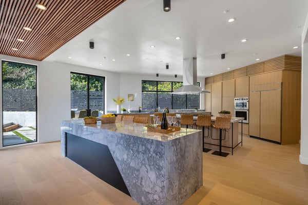 STALLION QUARTZITE SUPERWHITE